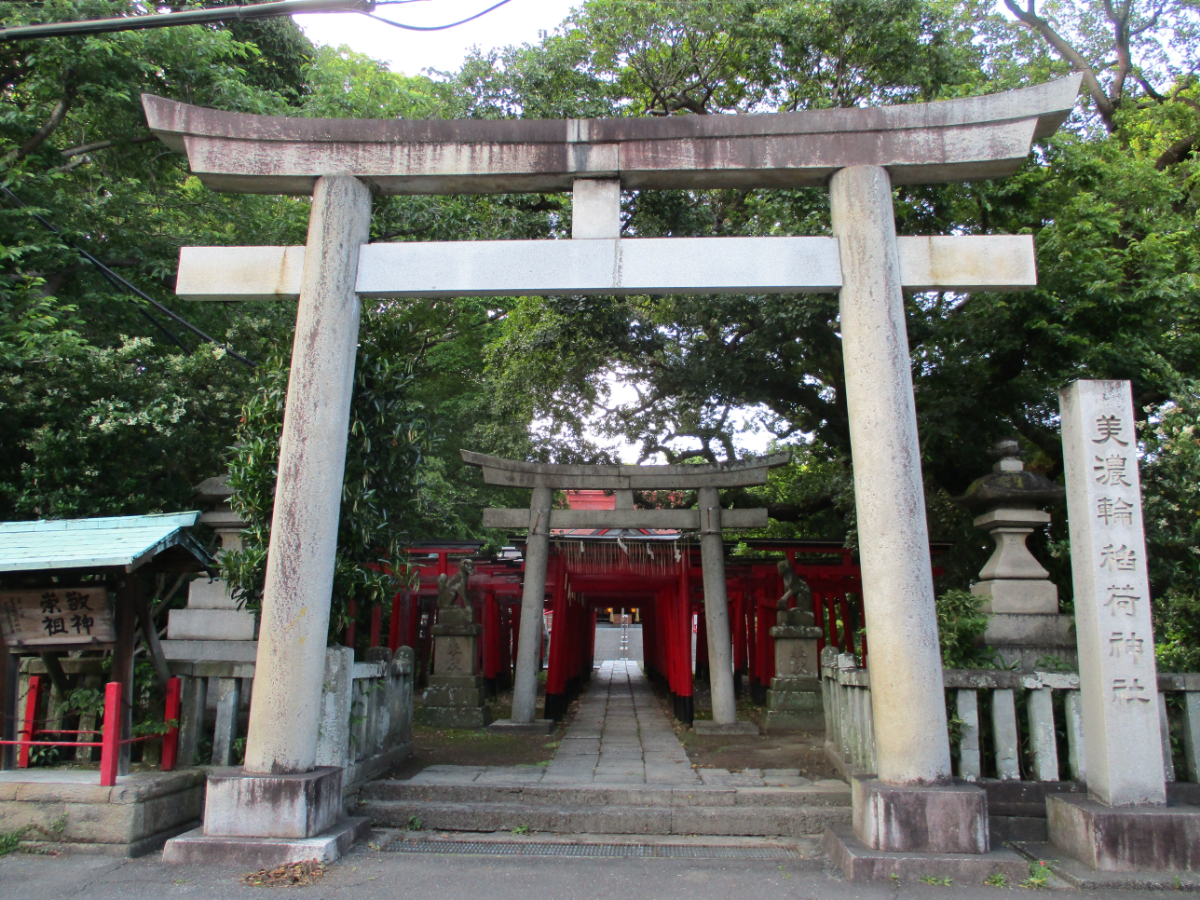 鳥居