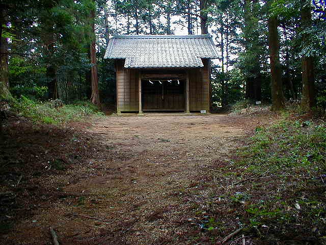本宮山 奥磐戸神社