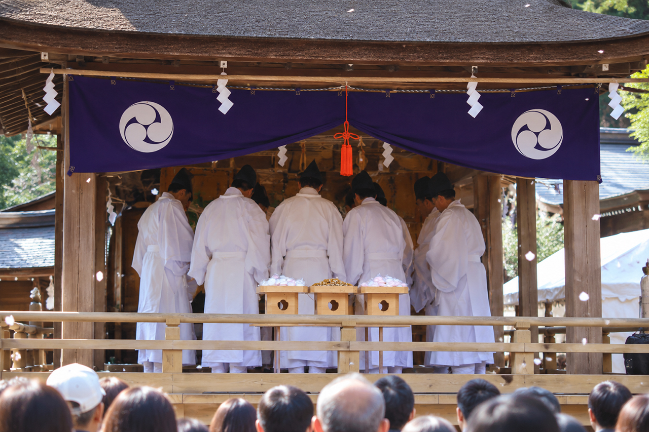 小國神社の田遊び