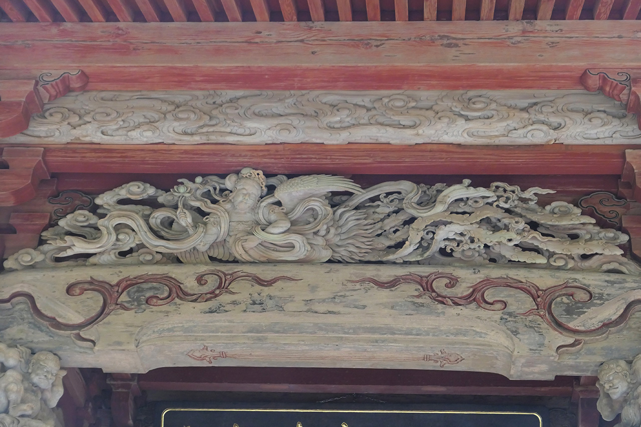 神門の彫刻