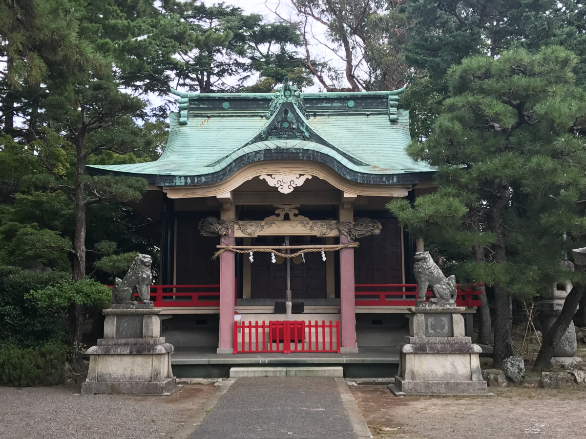 拝殿