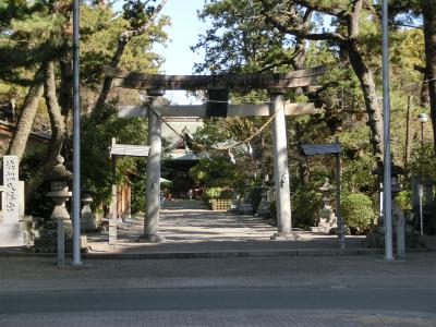 浜松八幡宮 鳥居と拝殿