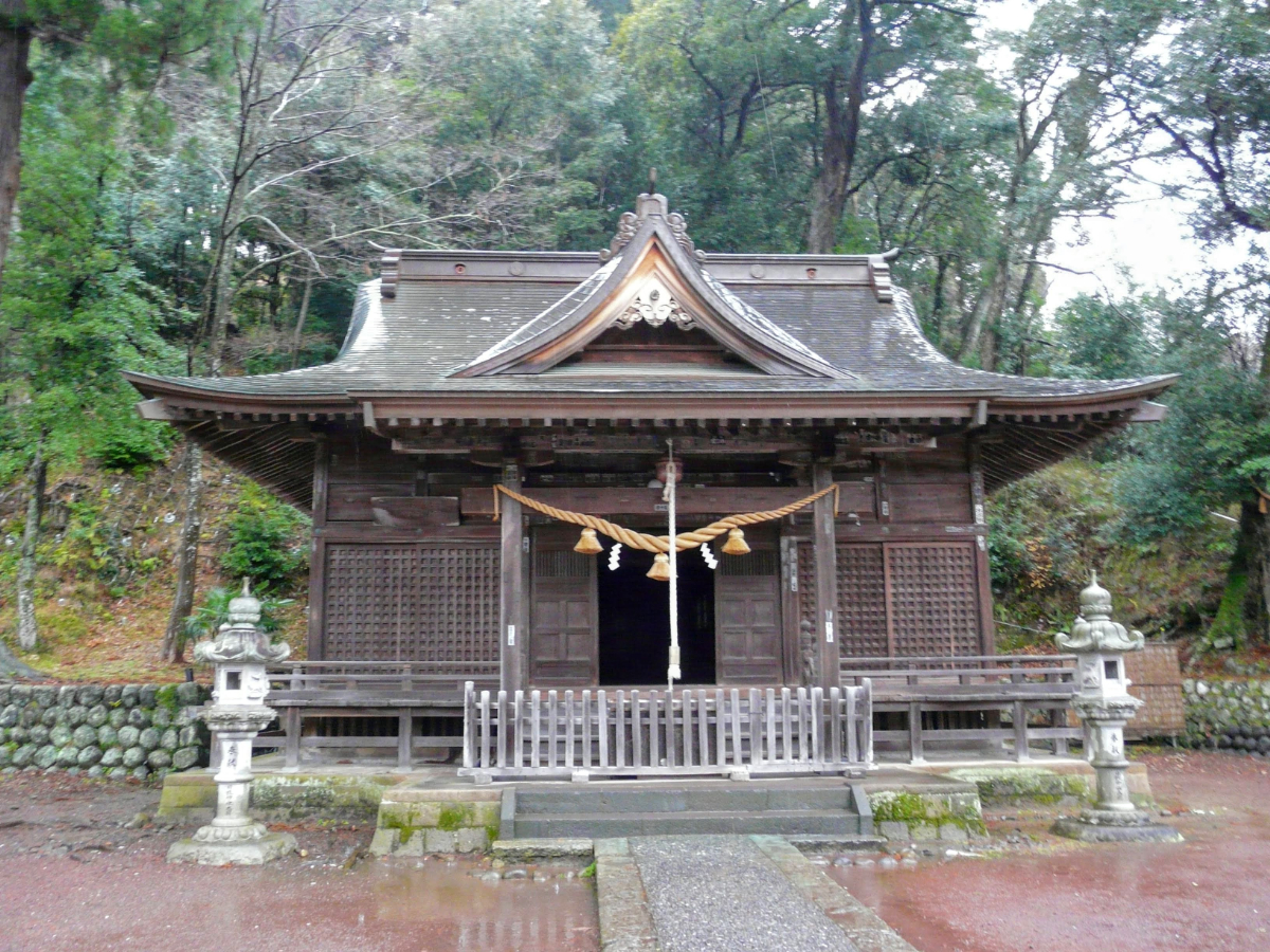 拝殿
