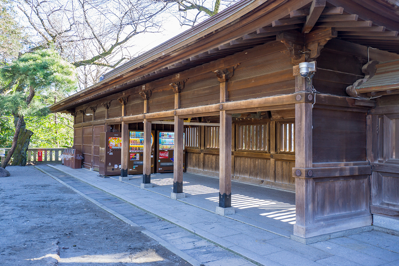 宇都宮二荒山神社 東回廊