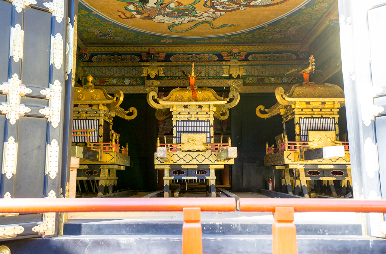 神輿舎の神輿