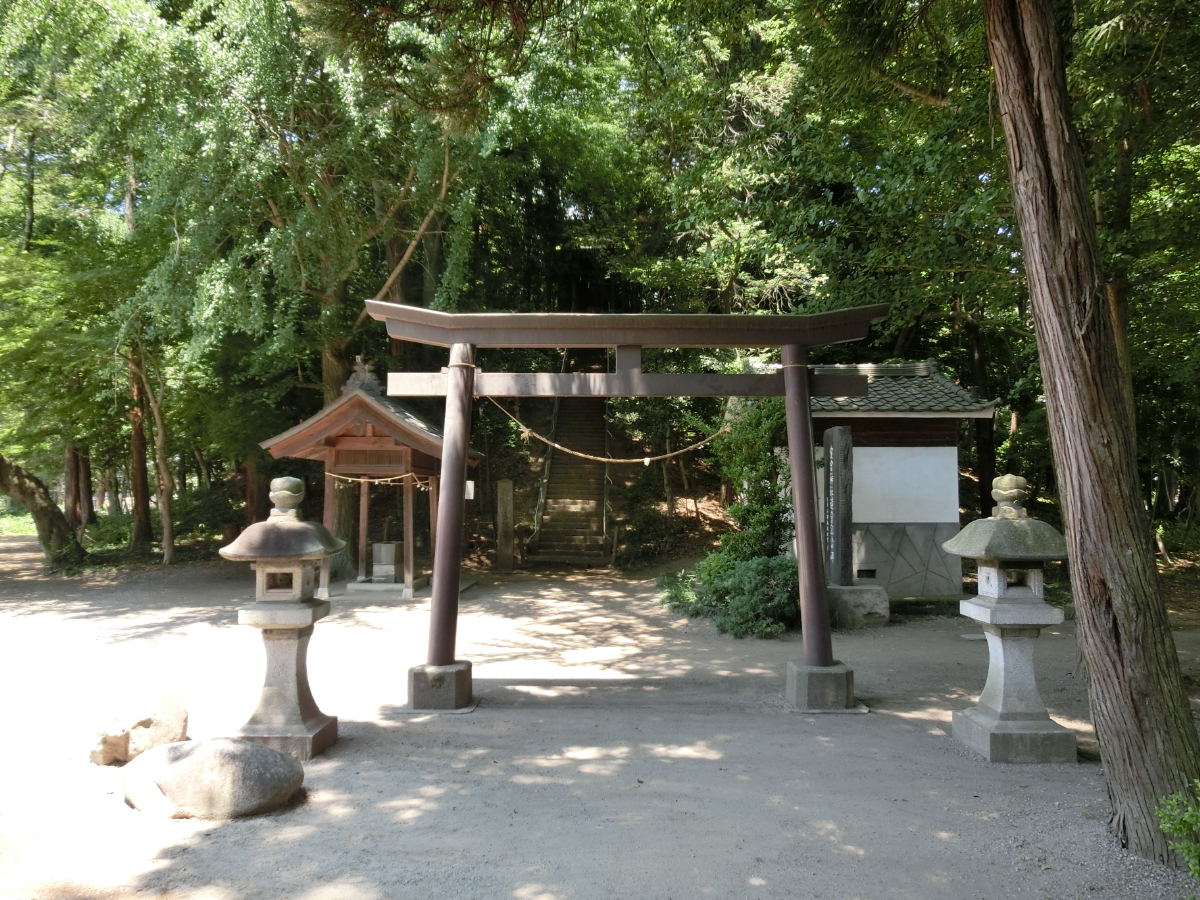 鳥居