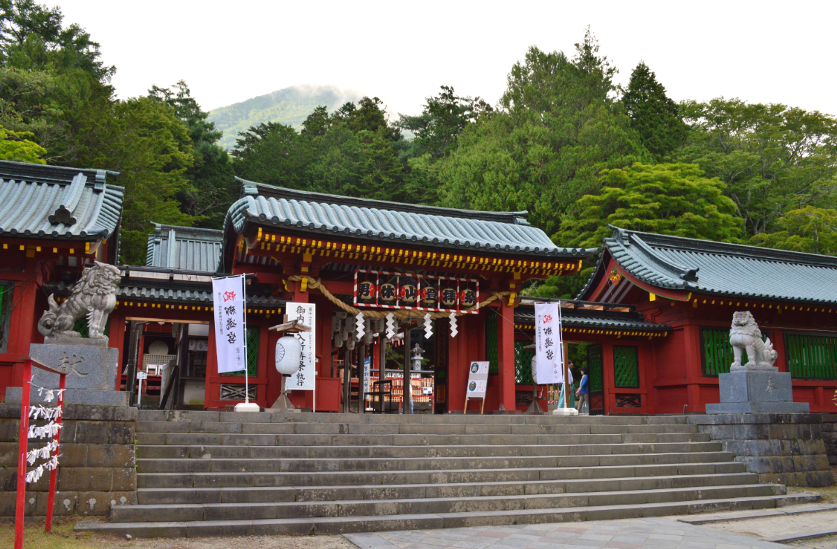 中門