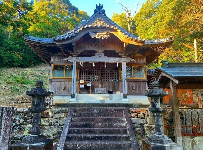 拝殿