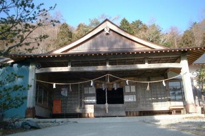 劔神社 拝殿