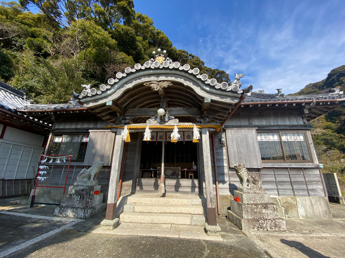 拝殿