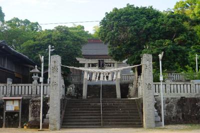 羽浦神社 鳥居と社殿