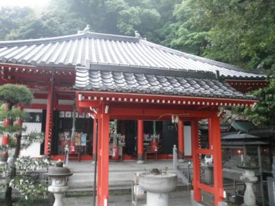 お松大権現 拝殿