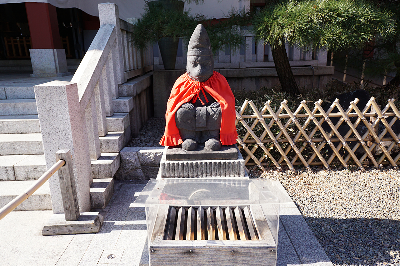 父親の神猿像