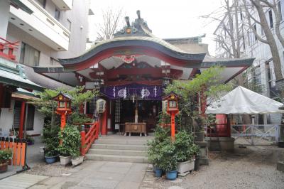 三崎稲荷神社 拝殿