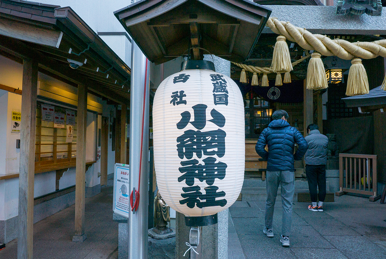 小網神社 全体 提灯