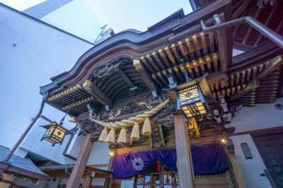 小網神社 拝殿 斜め 