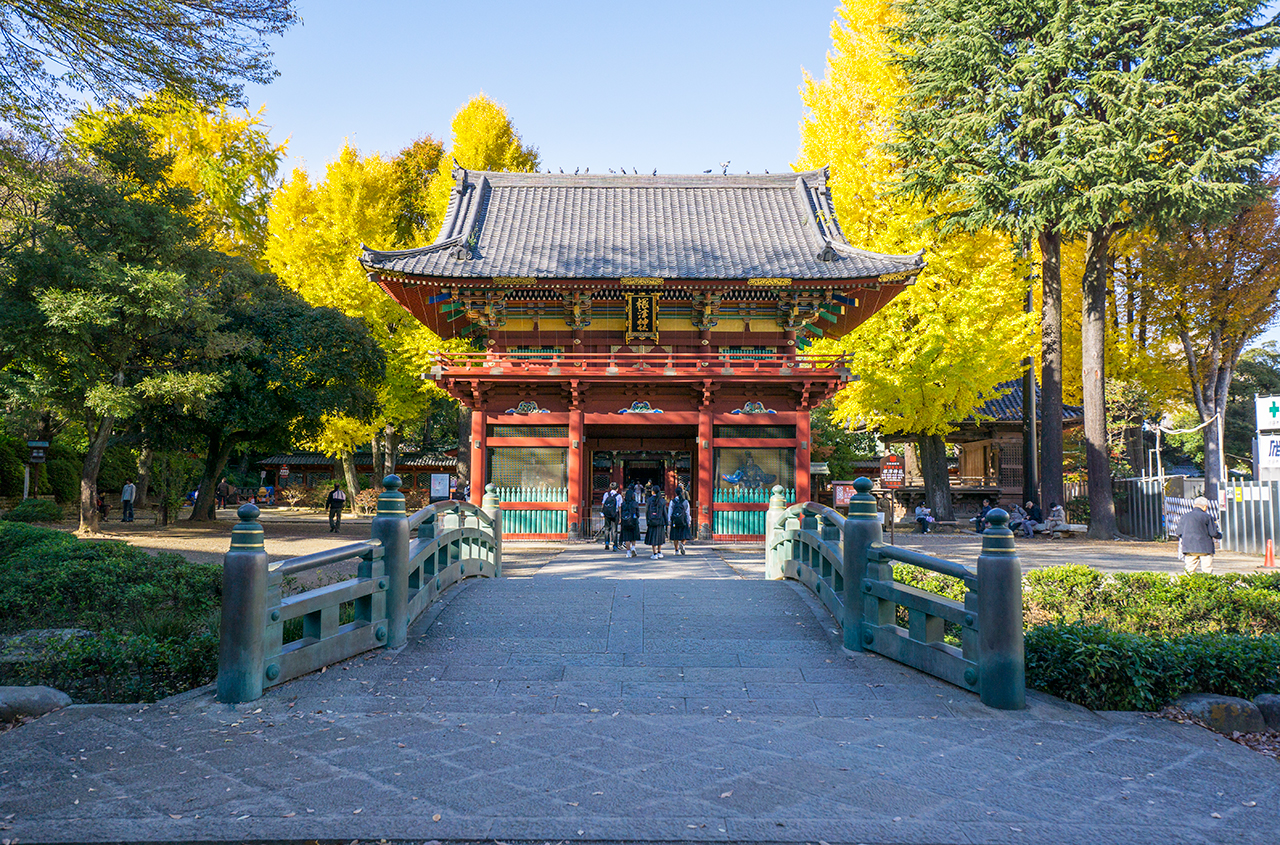 神橋と楼門