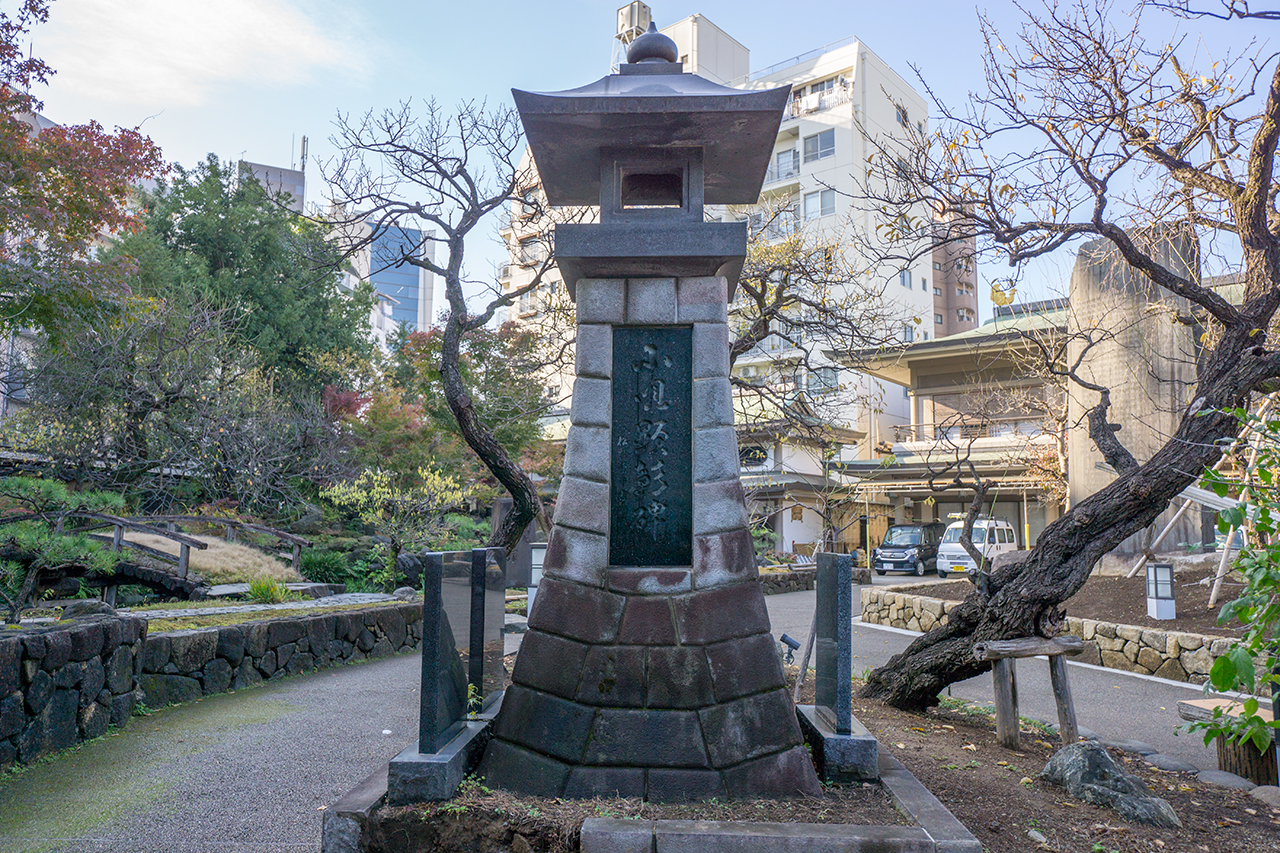 湯島天満宮 小唄顕彰碑