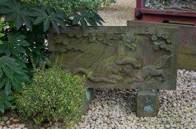 上野東照宮 虎の石彫