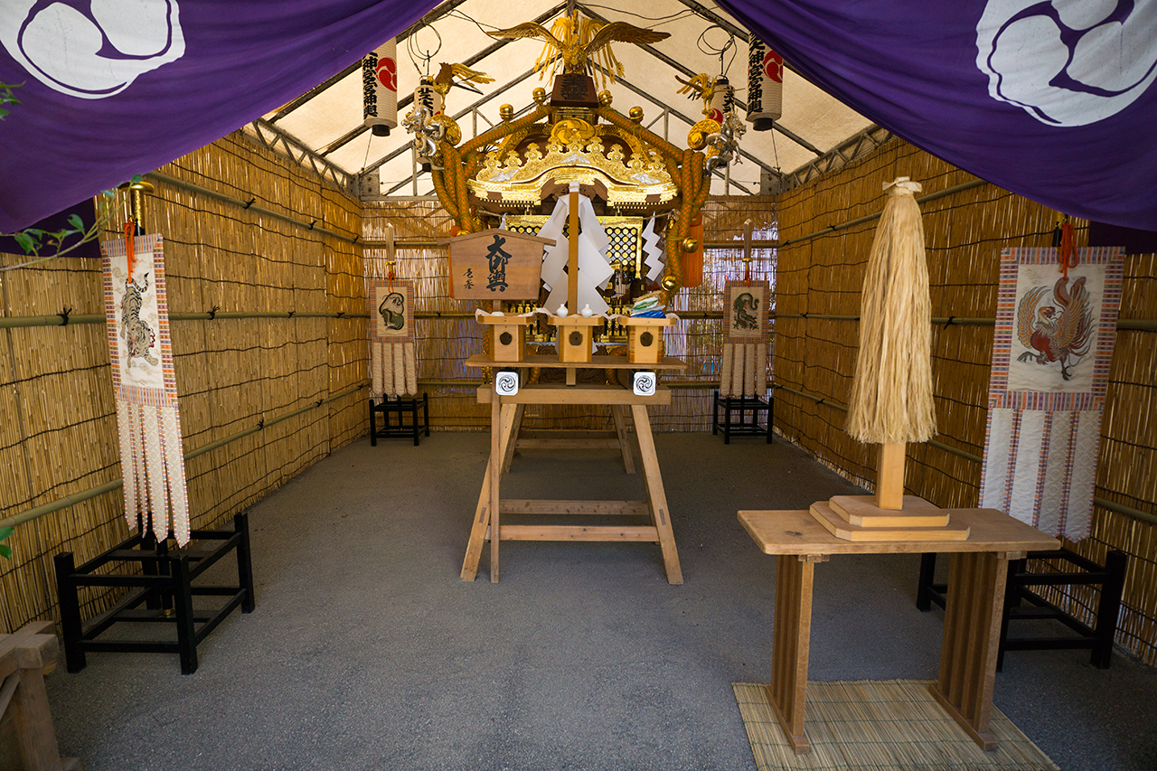 だらだら祭りの神輿