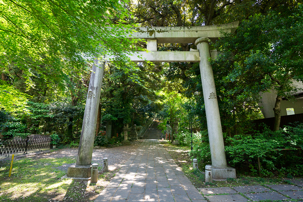 東側の一の鳥居