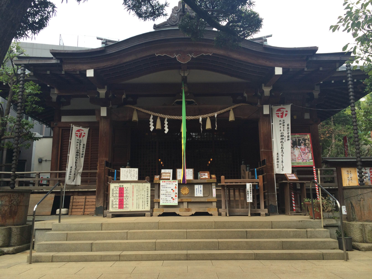 拝殿