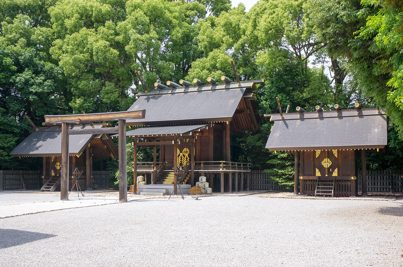 本殿（御垣内三殿）