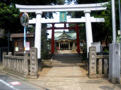 天沼八幡神社 鳥居と拝殿