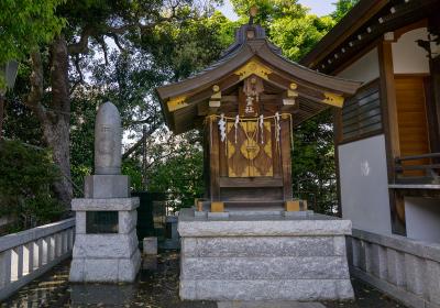 品川神社 祖霊社・忠魂碑