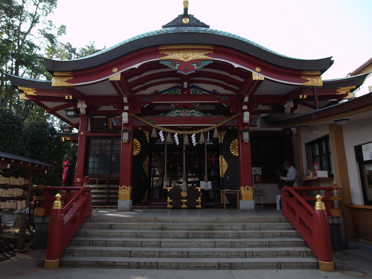 拝殿