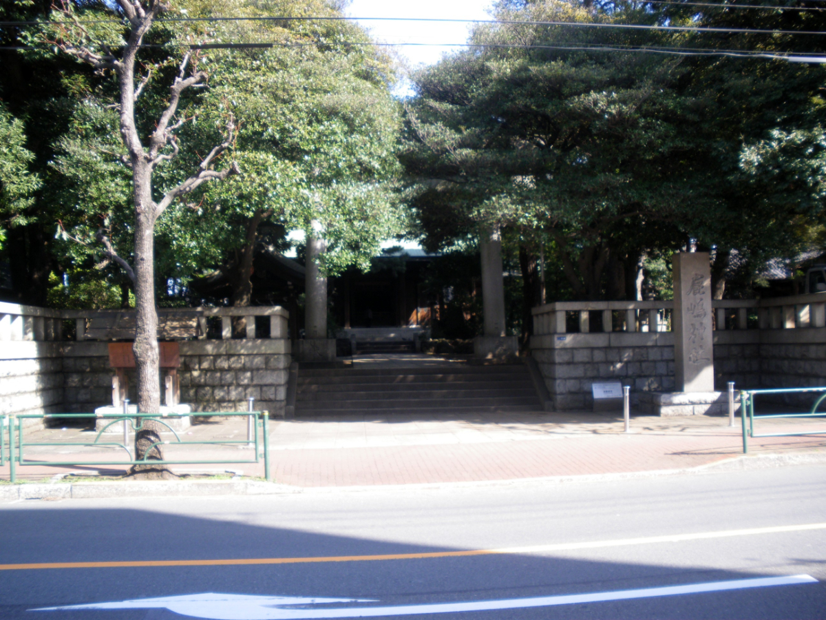 鳥居と社号標