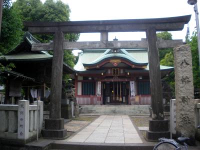 鮫洲八幡神社 鳥居と拝殿
