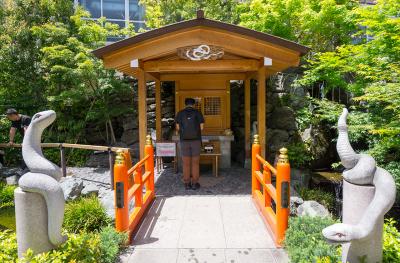 蛇窪神社 白蛇辨財天社