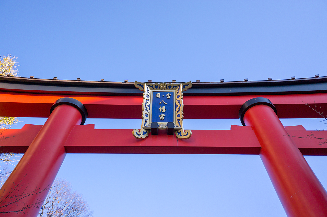 大鳥居の扁額