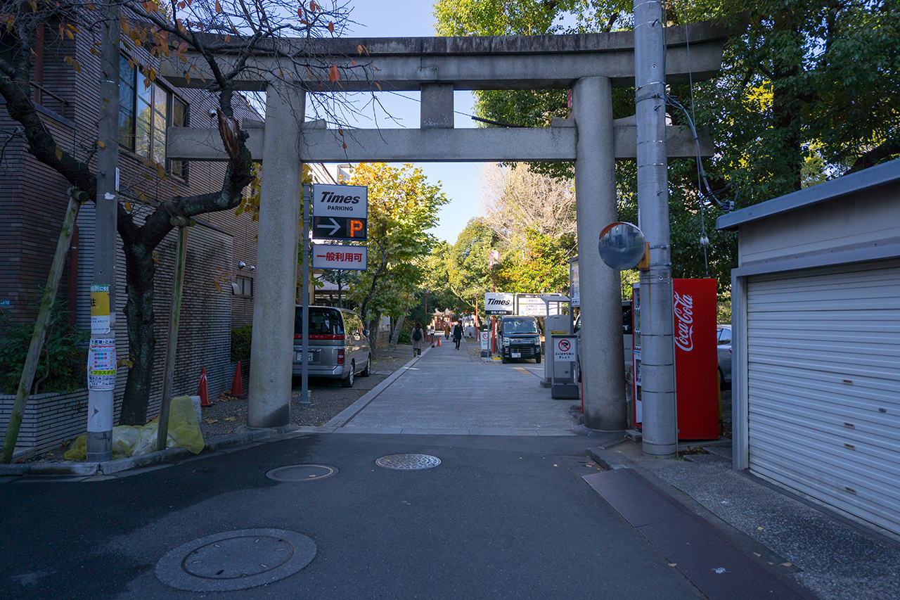 東の参道の鳥居
