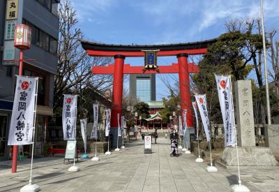 富岡八幡宮 鳥居と拝殿