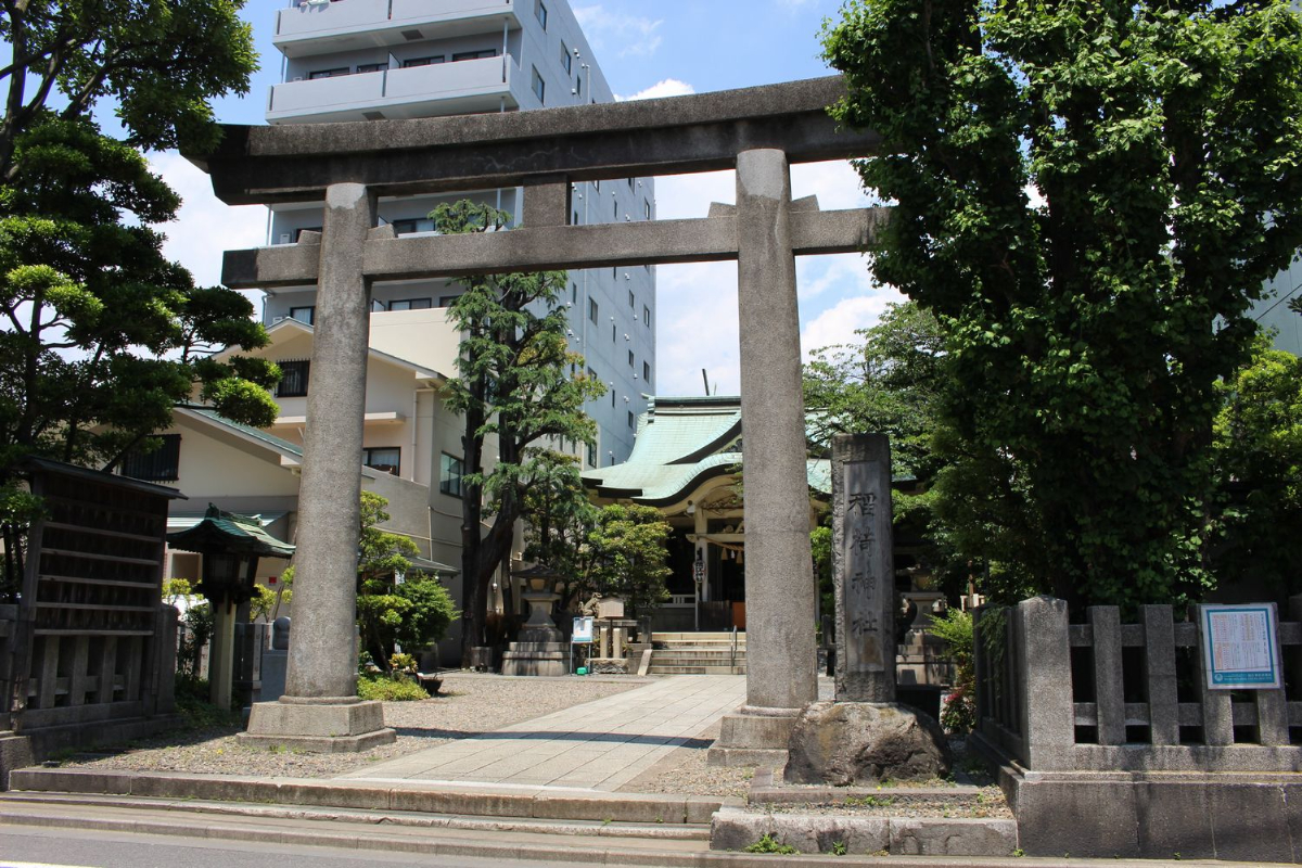 拝殿