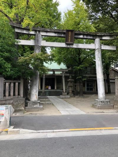 志演尊空神社 鳥居と拝殿