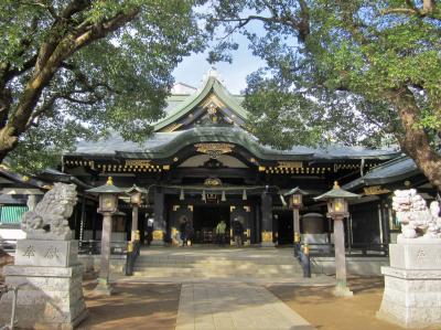 穴八幡宮 拝殿