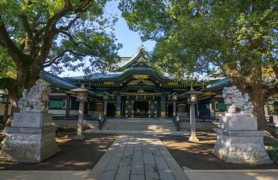 穴八幡宮 拝殿
