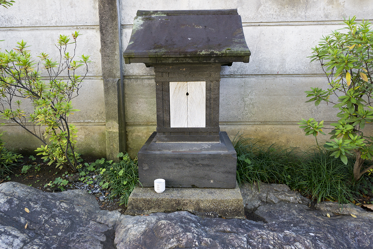 開運稲荷大神 社殿