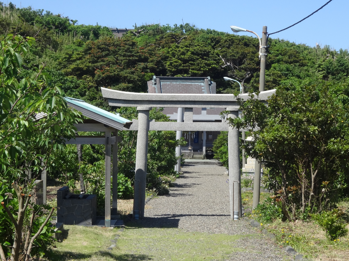 鳥居
