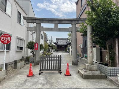 原稲荷神社 鳥居と拝殿