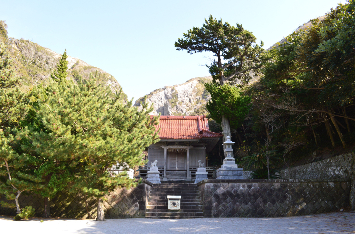 拝殿