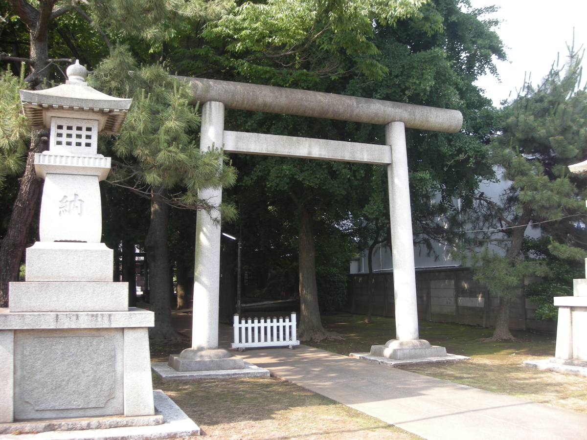 鳥居