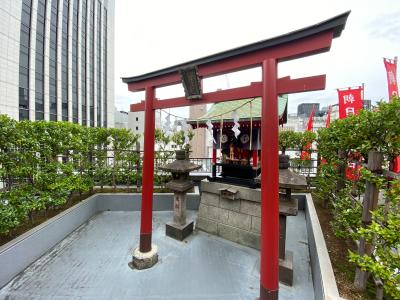 朝日稲荷神社 拝殿