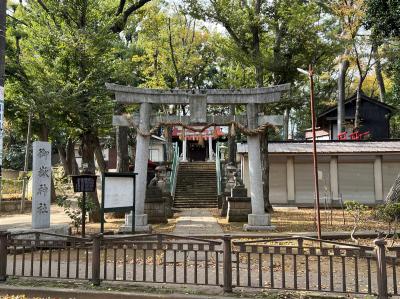御岳神社 鳥居と拝殿