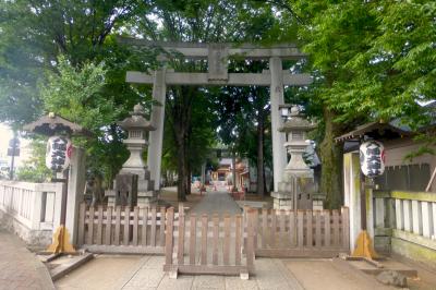 八幡大神社 鳥居と参道