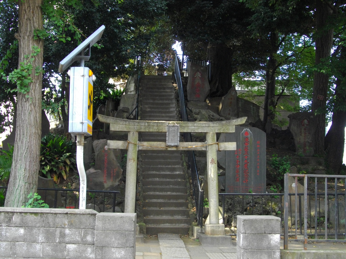 鳥居