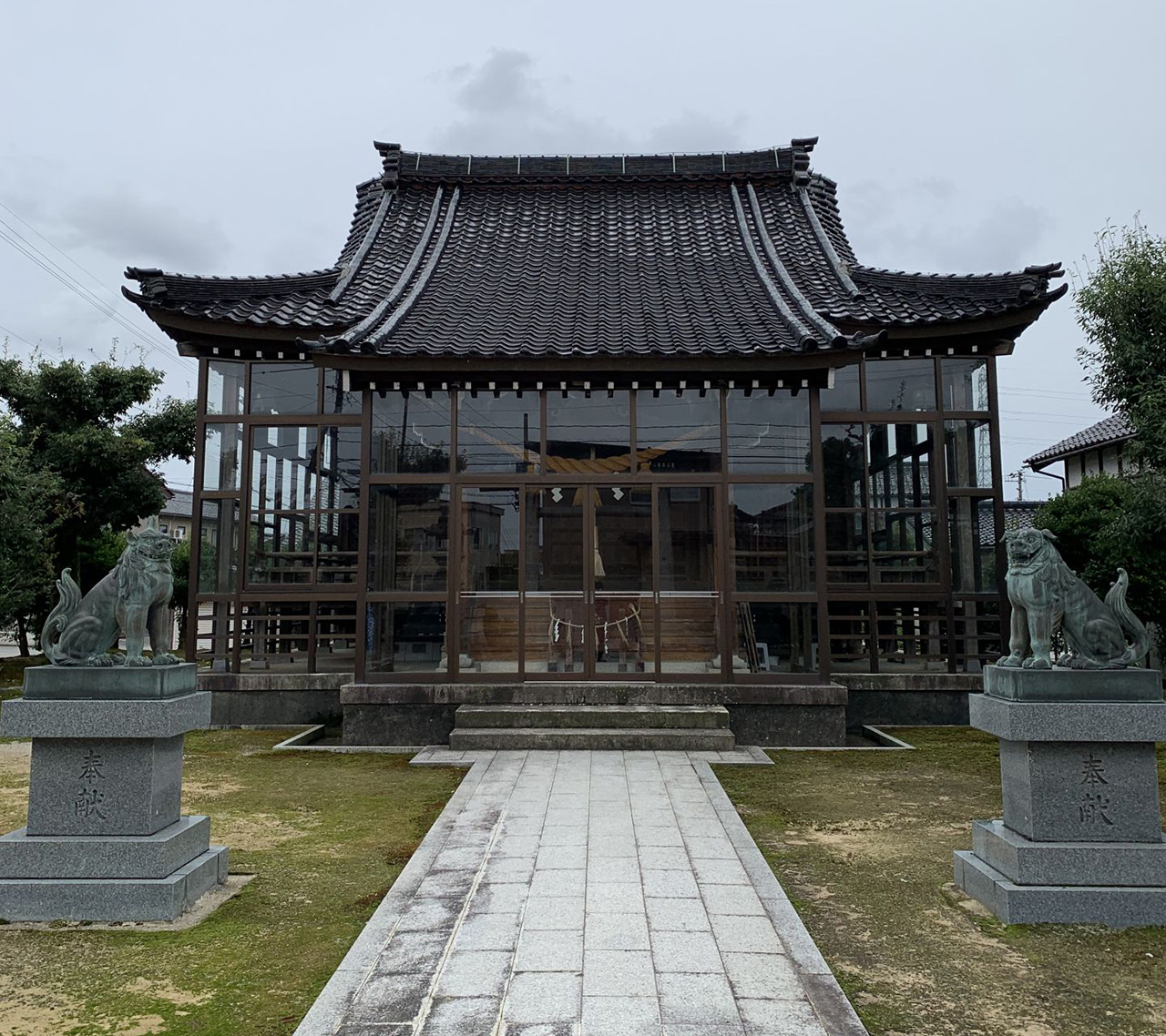 社殿